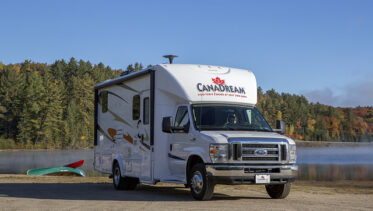 CanaDream Super Van Camper